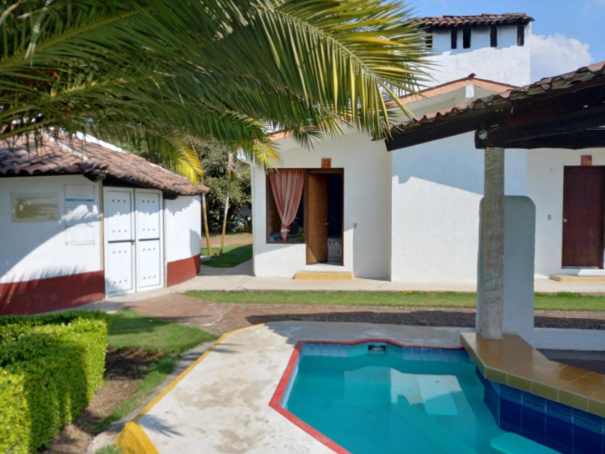 Hm Hotel El Rancho Las Margaritas Valle de Bravo Exterior foto